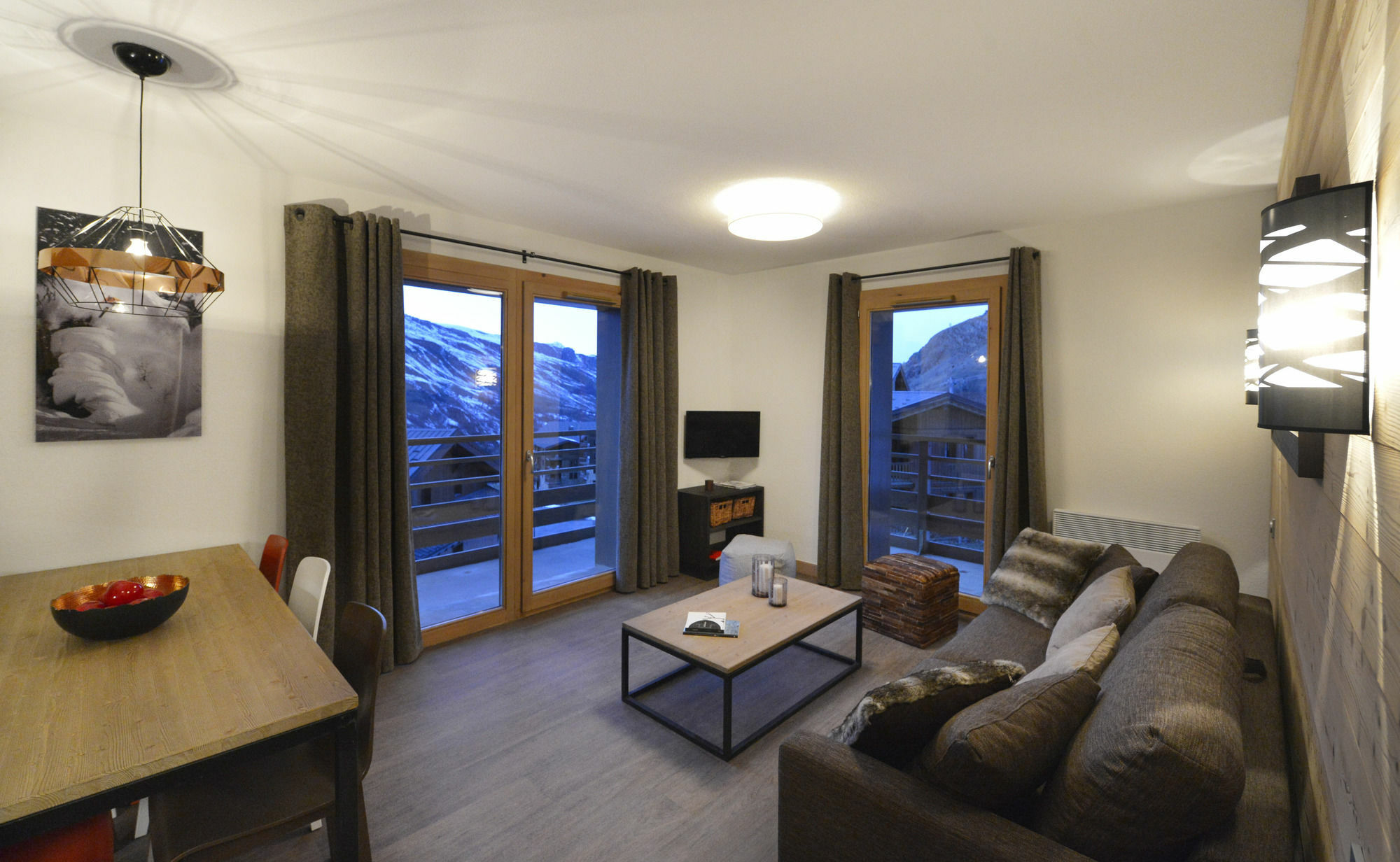 Residence Club Mmv Le Coeur Des Loges Сен-Мартен-де-Бельвиль Экстерьер фото